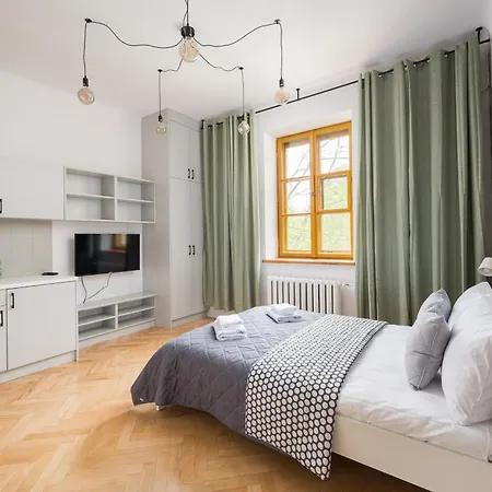 Parkland Homely Варшава