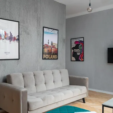 Parkland Homely Apartment Warsaw