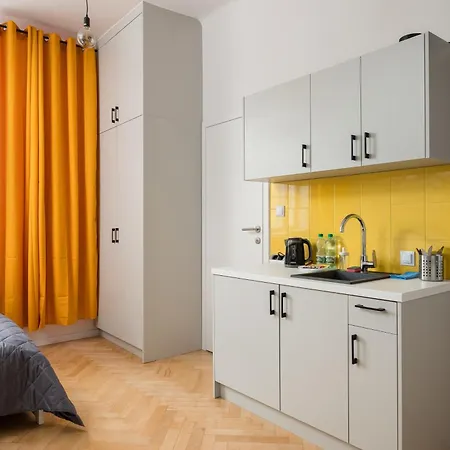 Parkland Homely * Warsaw