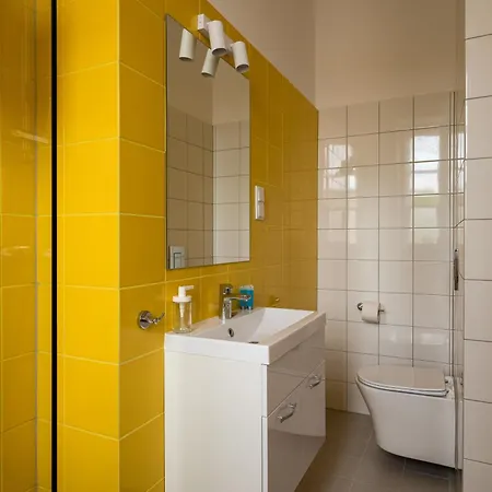 Parkland Homely *
