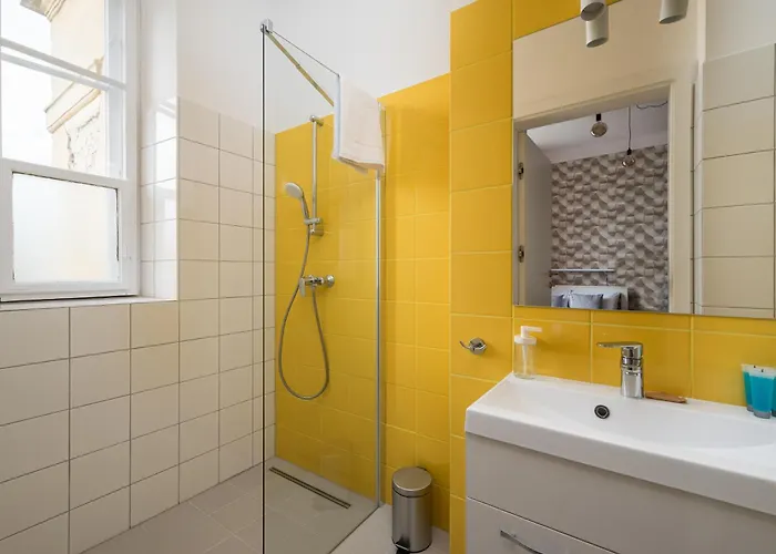 Parkland Homely Apartman Varsó