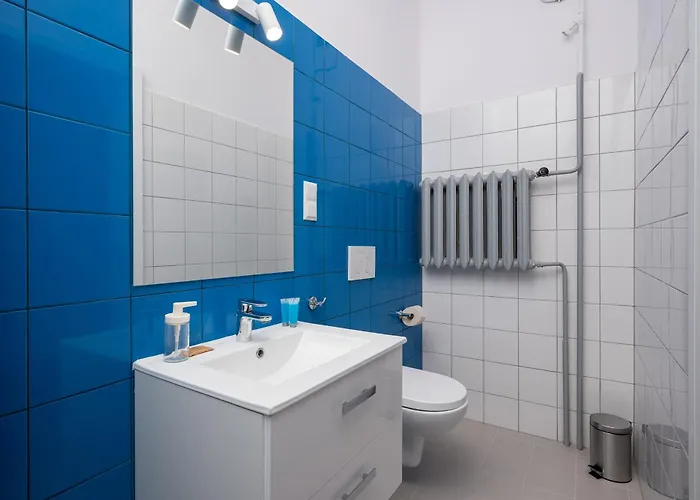 Parkland Homely Varsó