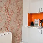 Parkland Homely * ワルシャワ